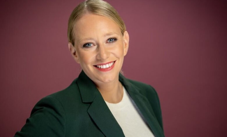 Nadine to Roxel Herkunft